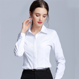 Women's plain white long-sleeved shirt